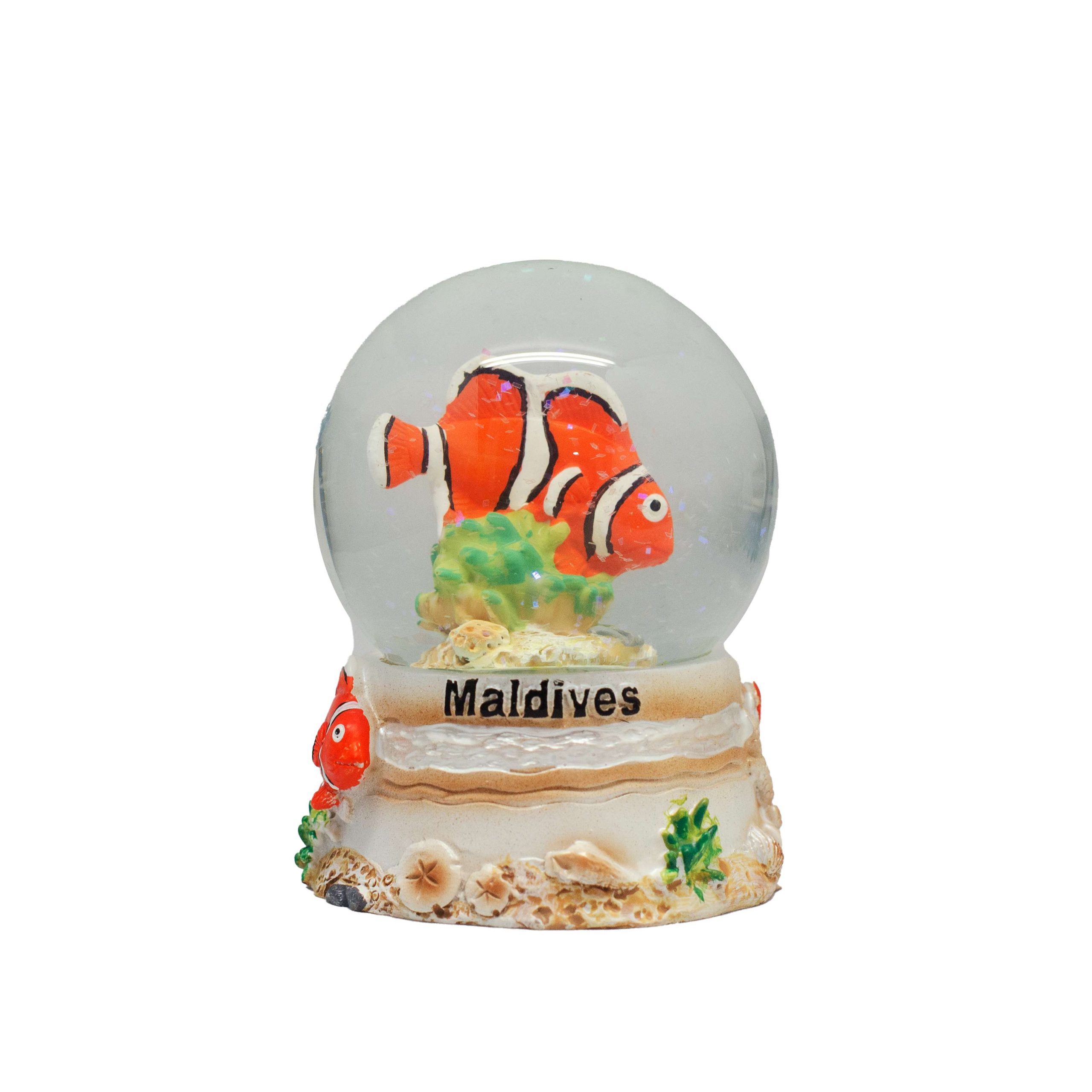 60762-1 (1) WATER BALL 65MM POLY - Image 1