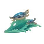 POLY TURTAL ON SEA  WAVE