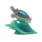 POLY TURTAL ON SEA  WAVEE