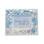 WOODEN PHOTO FRAME W/SHELL 7"X5"